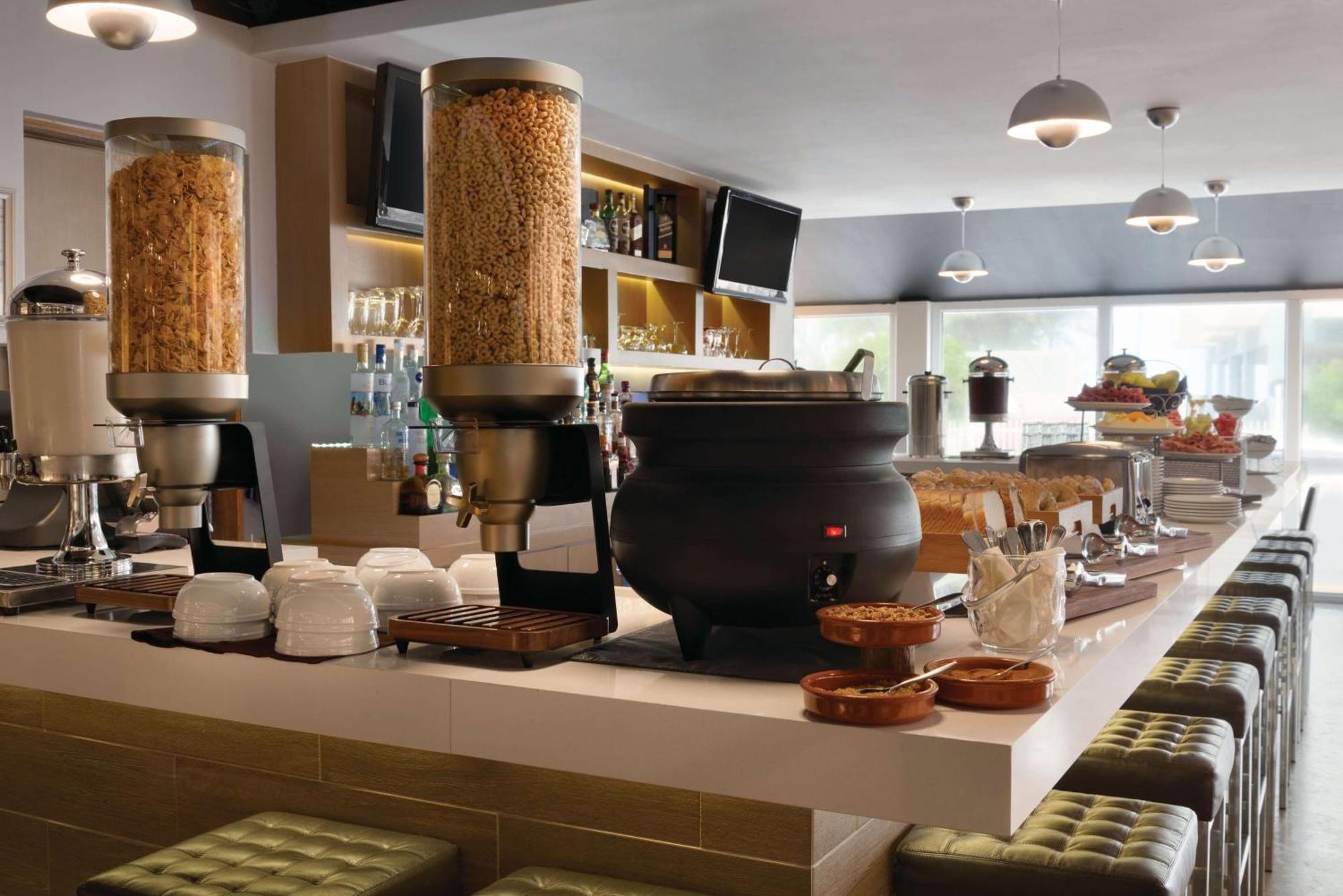 Tryp By Wyndham Isla Verde San Juan Luaran gambar